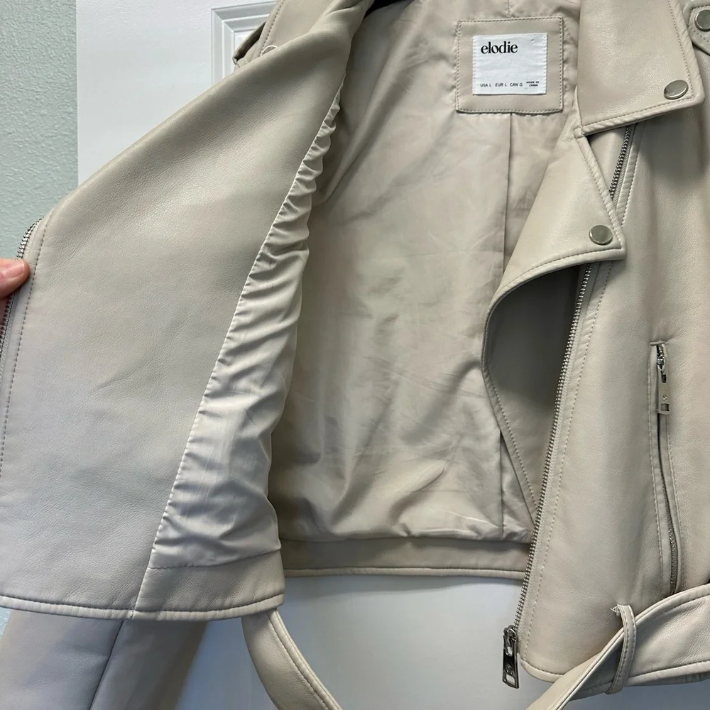 Elodie Chic cream Cropped Biker Jacket - Picture 4 of 9